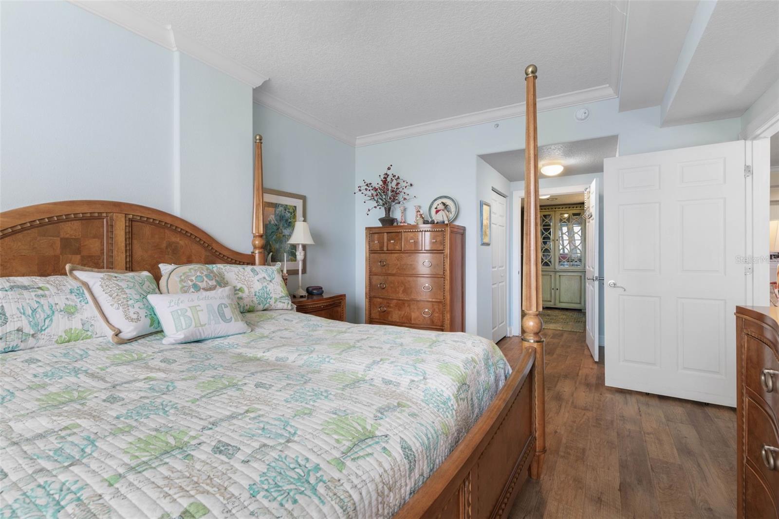 SURF CLUB III CONDO - Residential