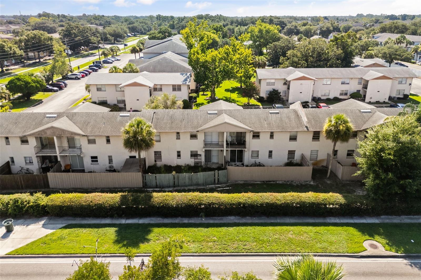 COMMODORE PLACE CONDO - Residential