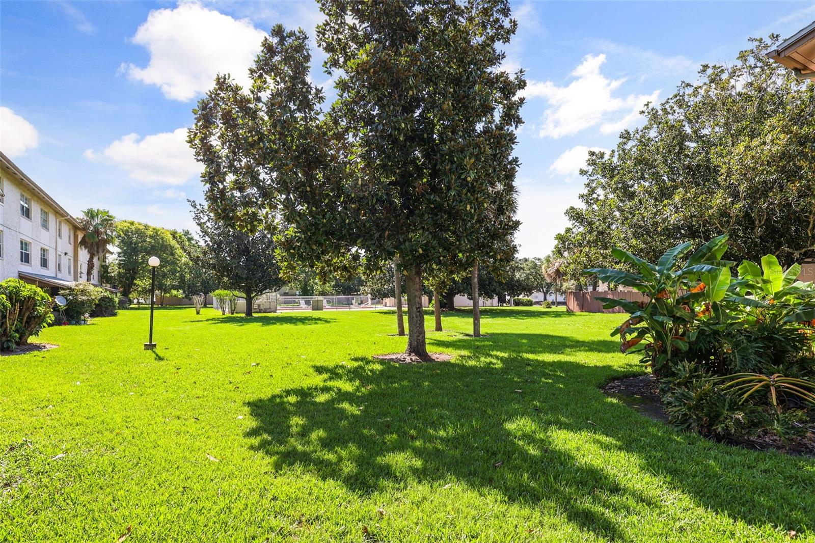 COMMODORE PLACE CONDO - Residential