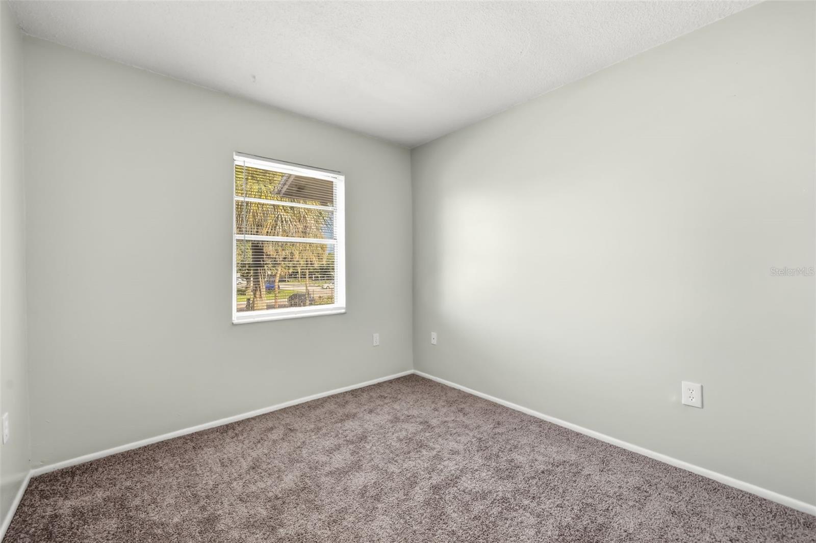 COMMODORE PLACE CONDO - Residential
