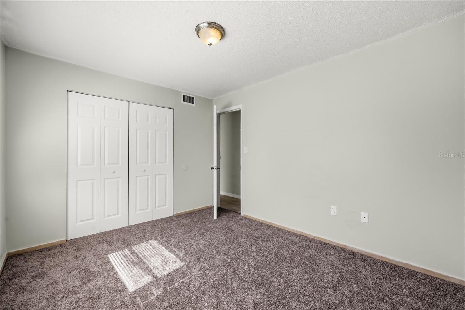 COMMODORE PLACE CONDO - Residential