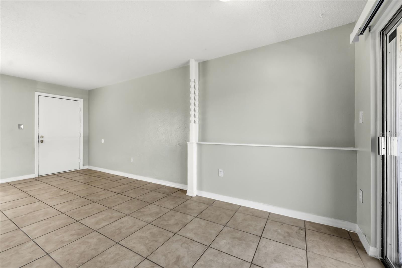 COMMODORE PLACE CONDO - Residential