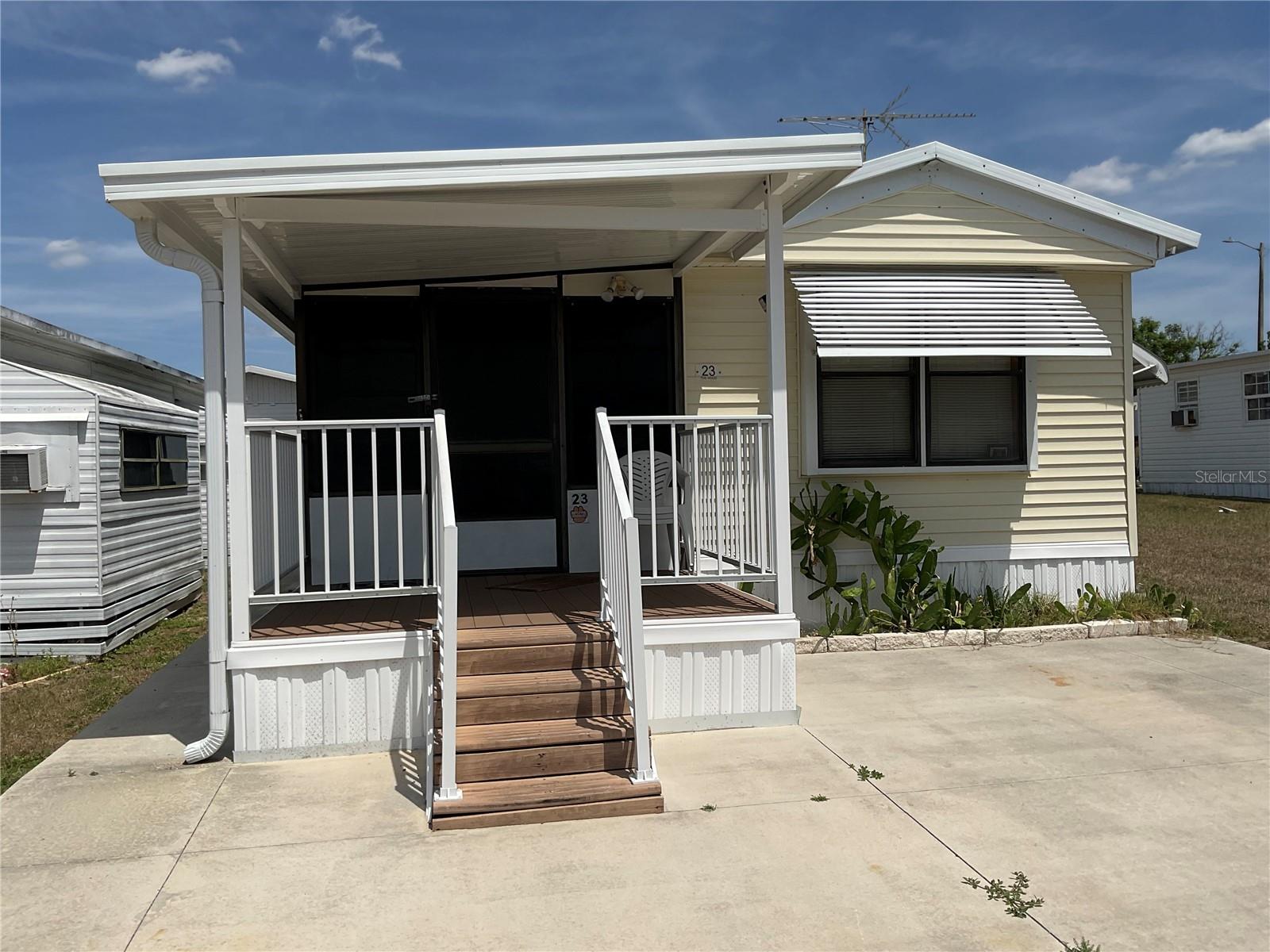 COUNTRY AIRE ESTATES - Residential