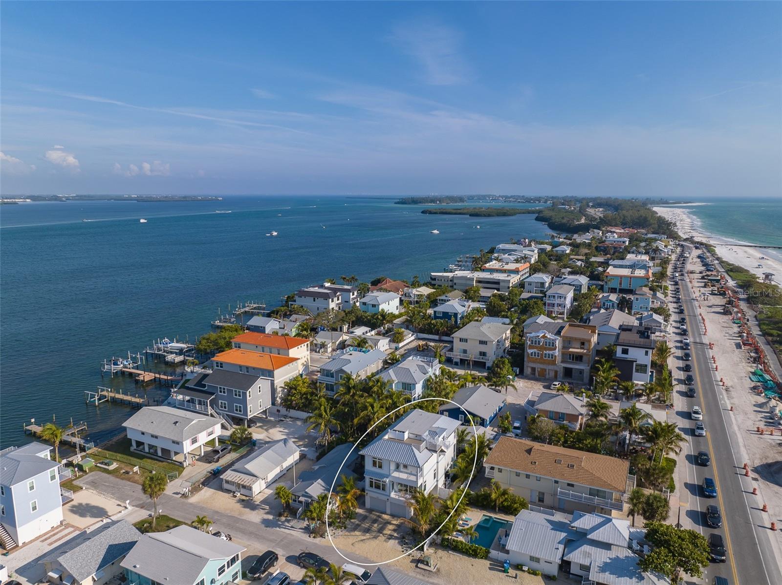 CORTEZ BEACH - Residential