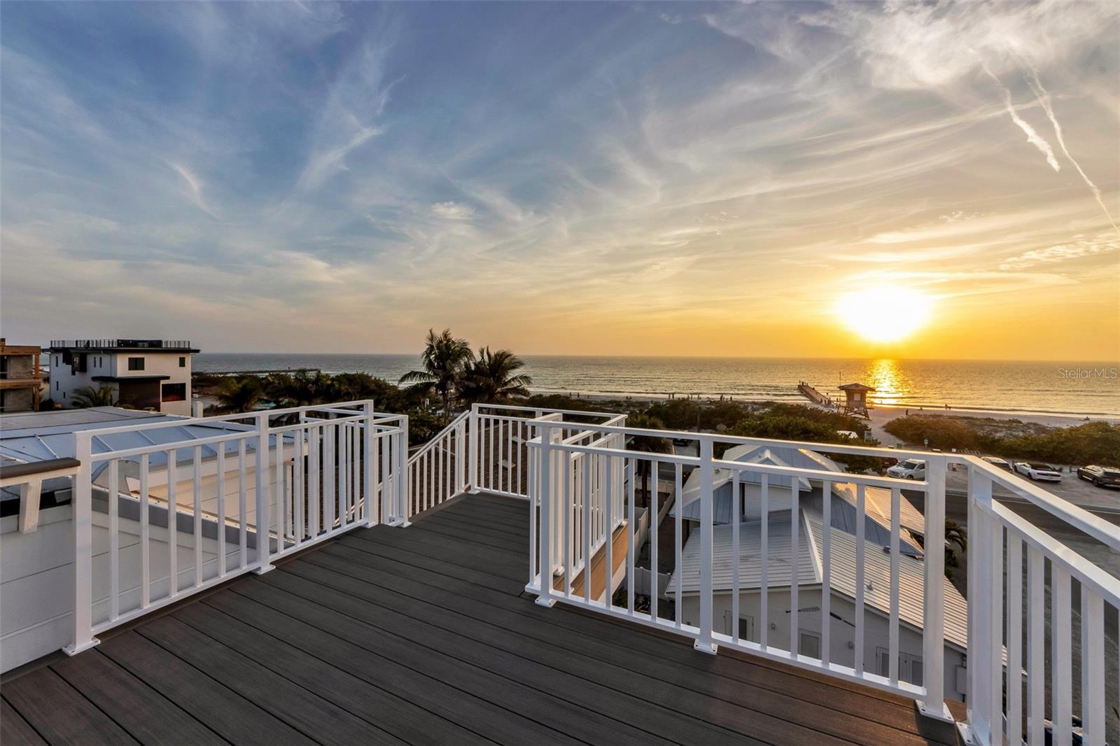 CORTEZ BEACH - Residential