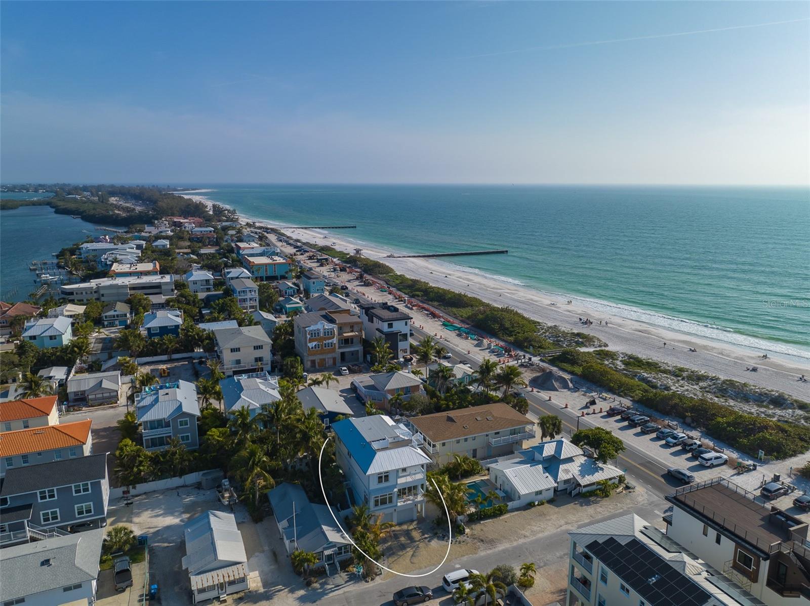 CORTEZ BEACH - Residential
