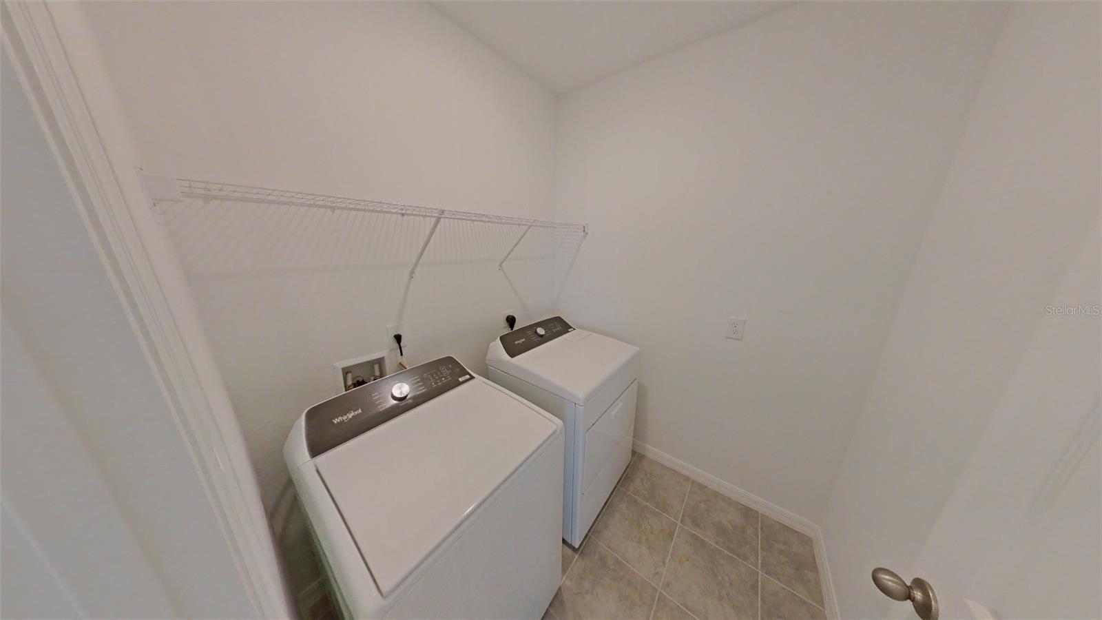 DEER RUN - Residential Lease