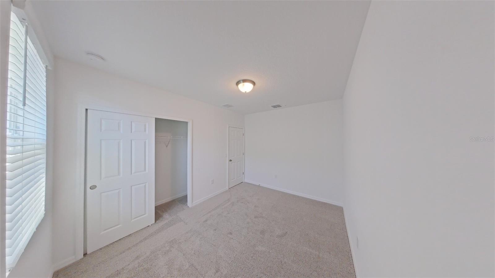 DEER RUN - Residential Lease