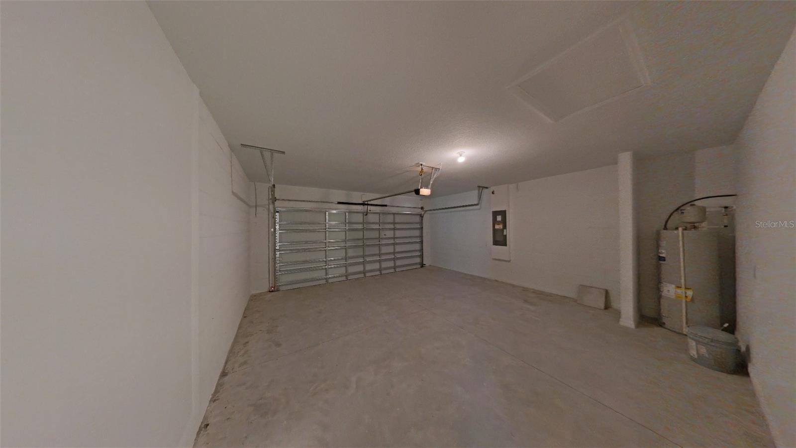 DEER RUN - Residential Lease