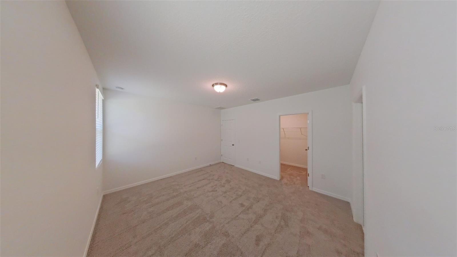 DEER RUN - Residential Lease