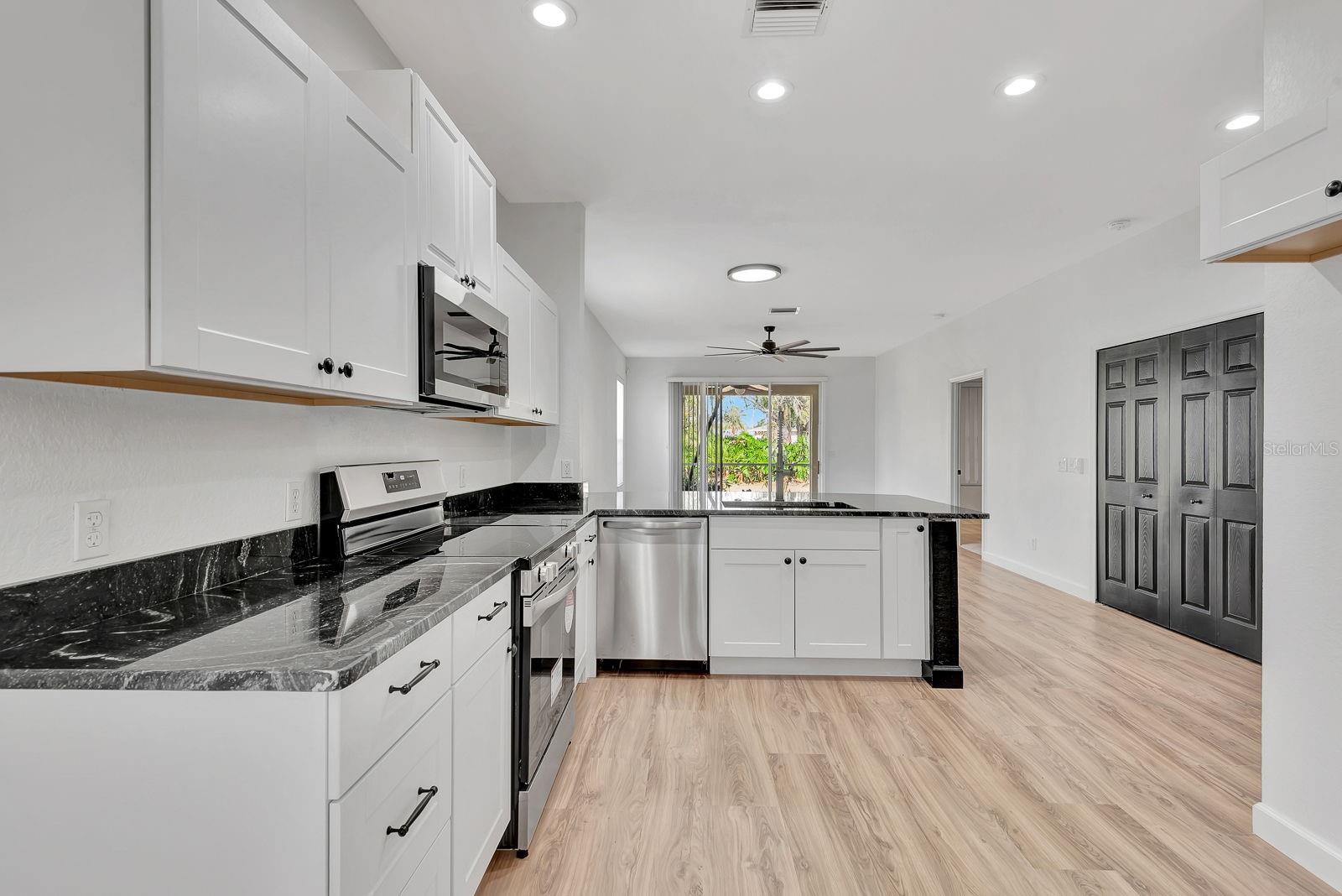 AVALON AT THE VILLAGES OF PALM-AIRE 1 - Residential