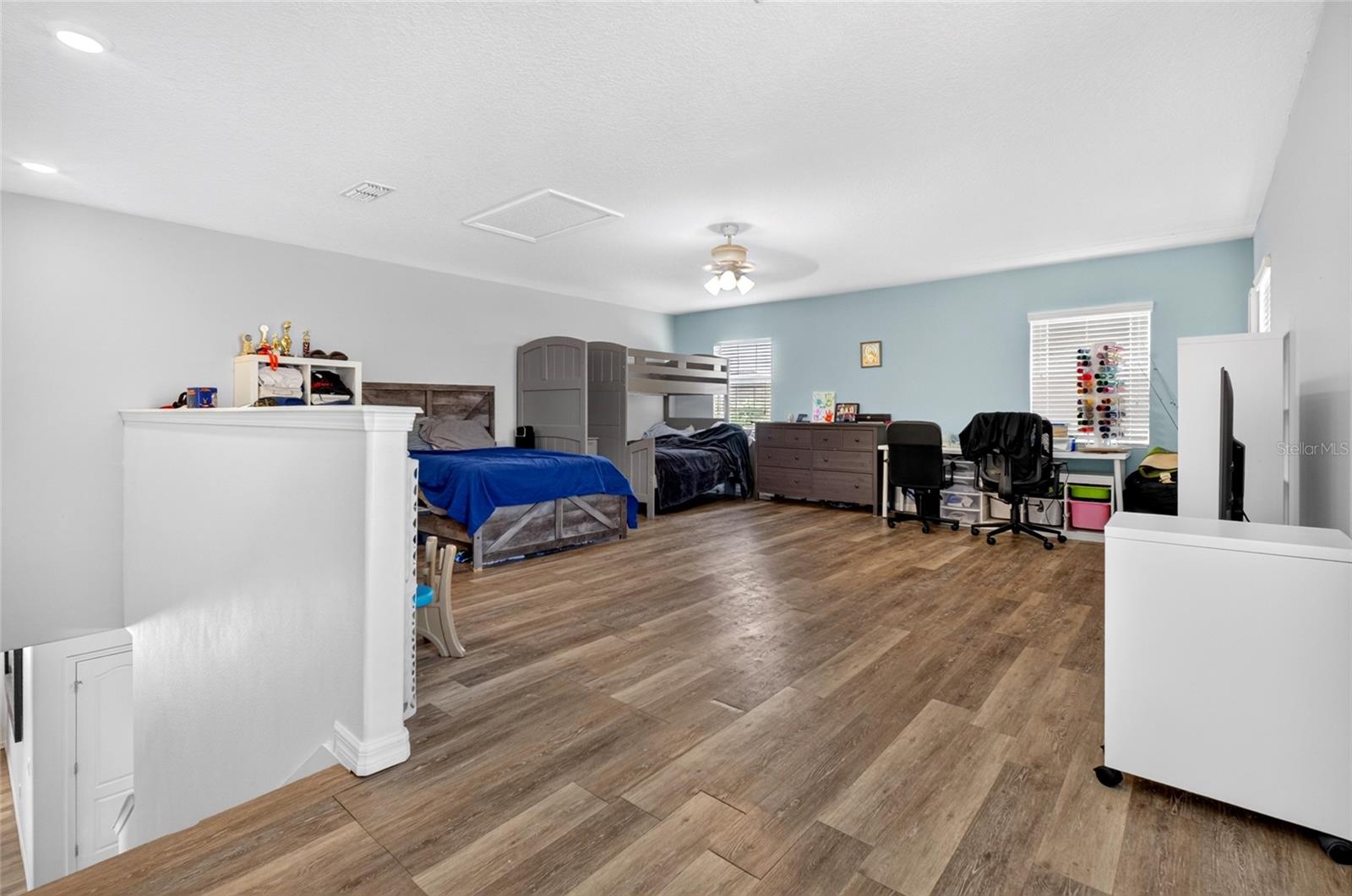 STONEYBROOK HILLS - Residential