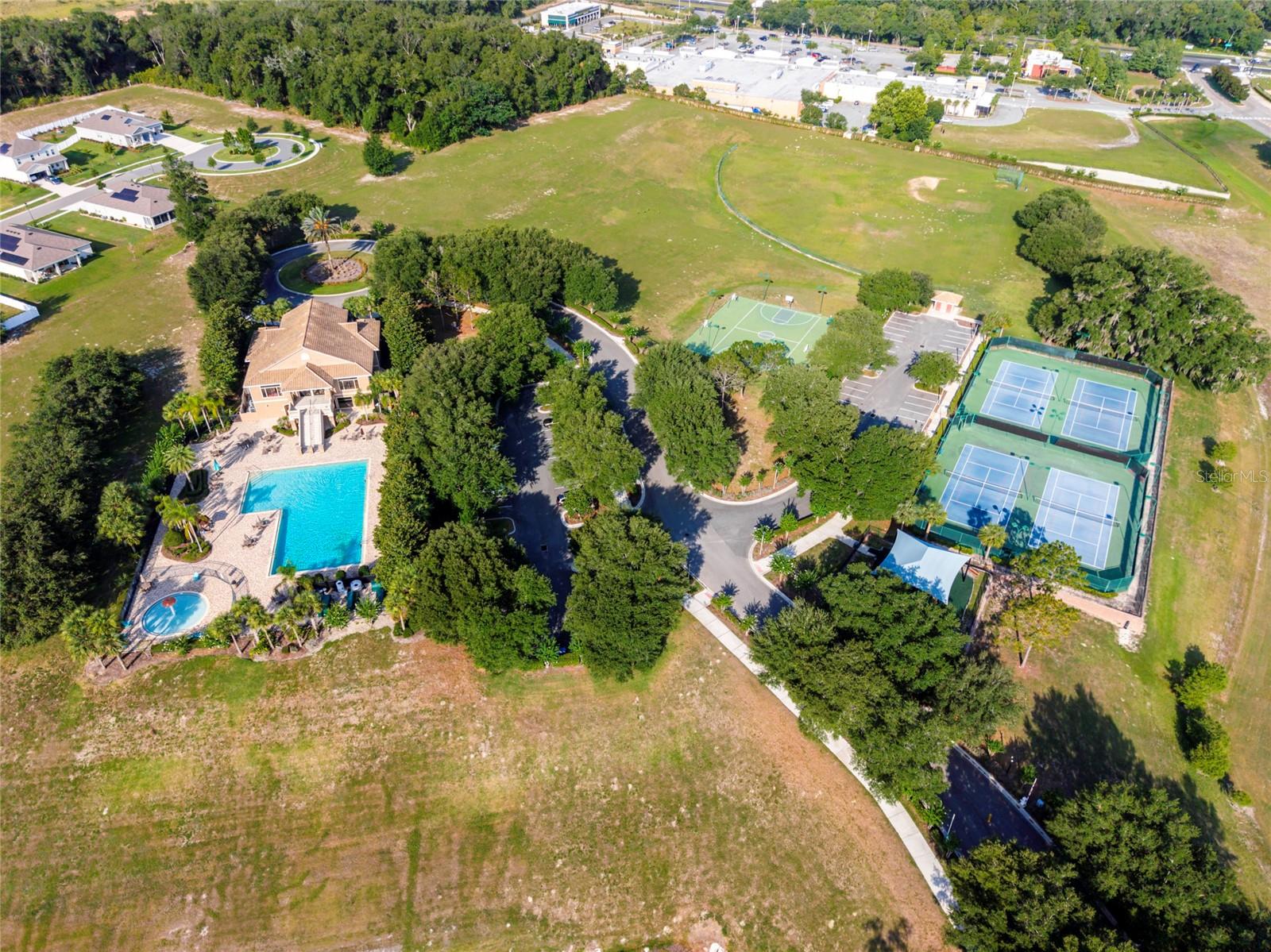 STONEYBROOK HILLS - Residential