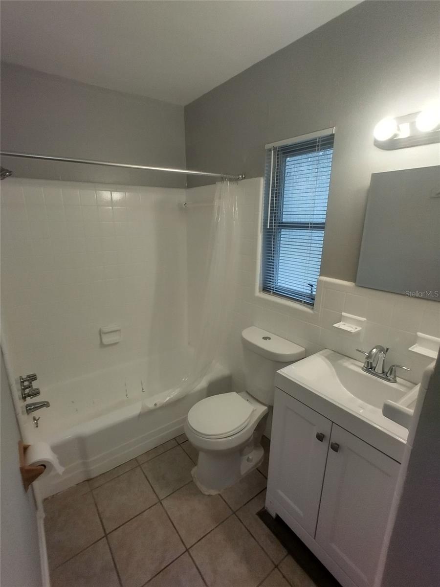 SOL AQUA - Residential Lease
