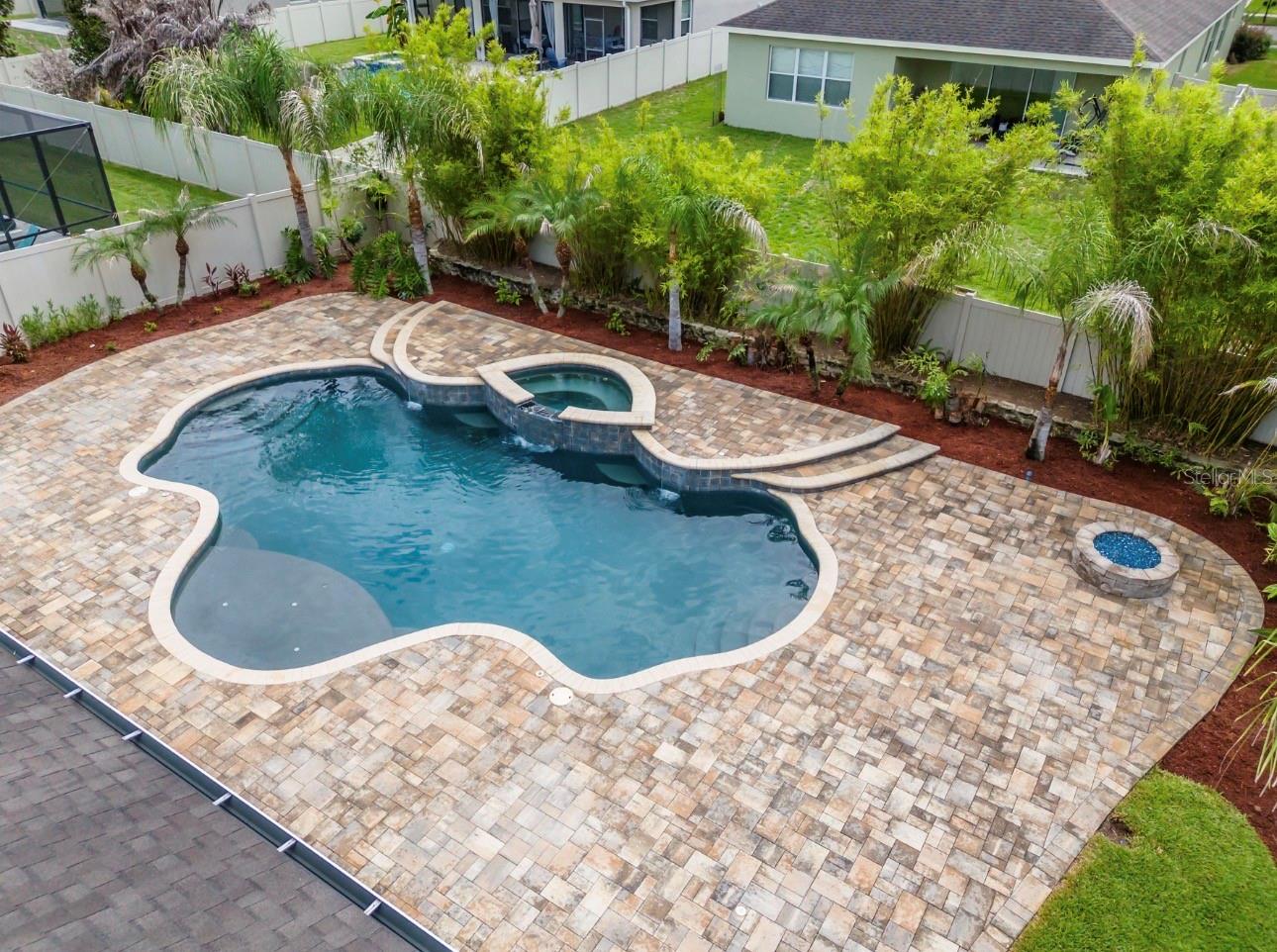 CHANNING PARK - Residential
