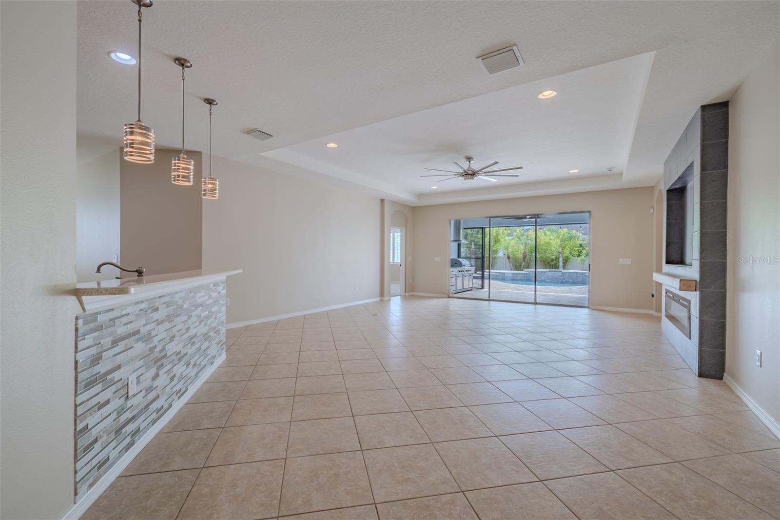 CHANNING PARK - Residential