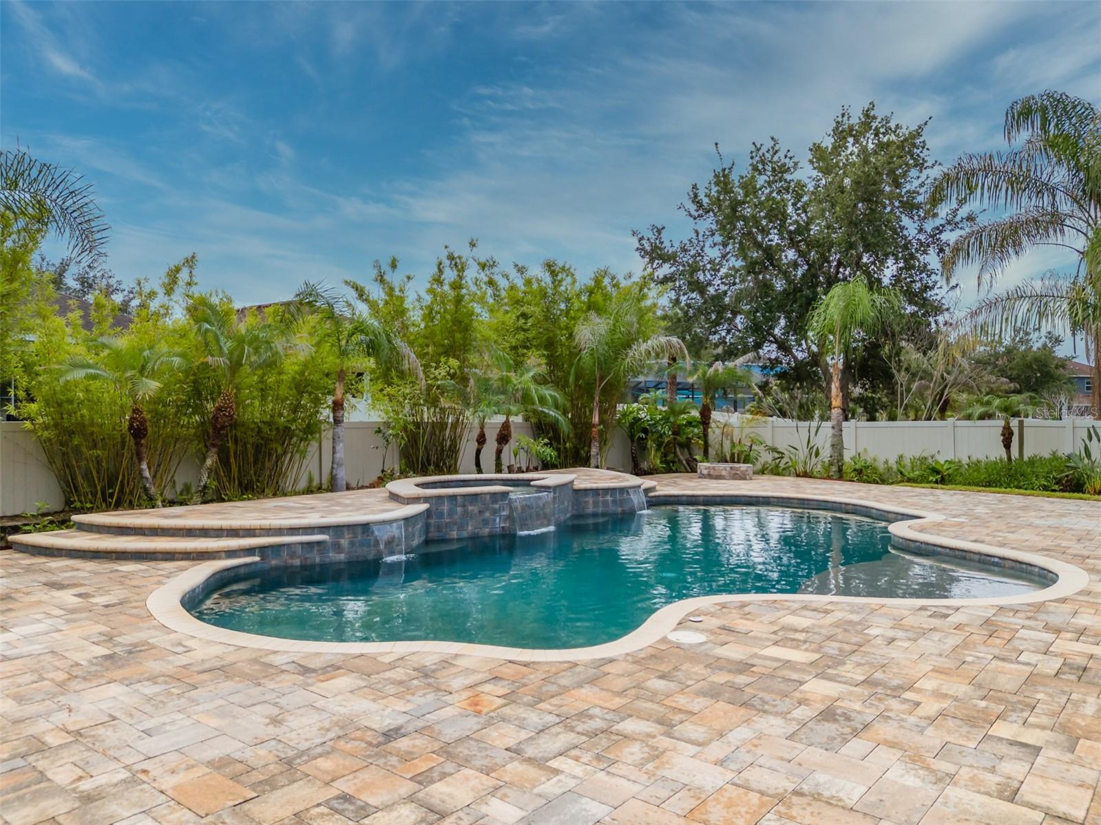 CHANNING PARK - Residential