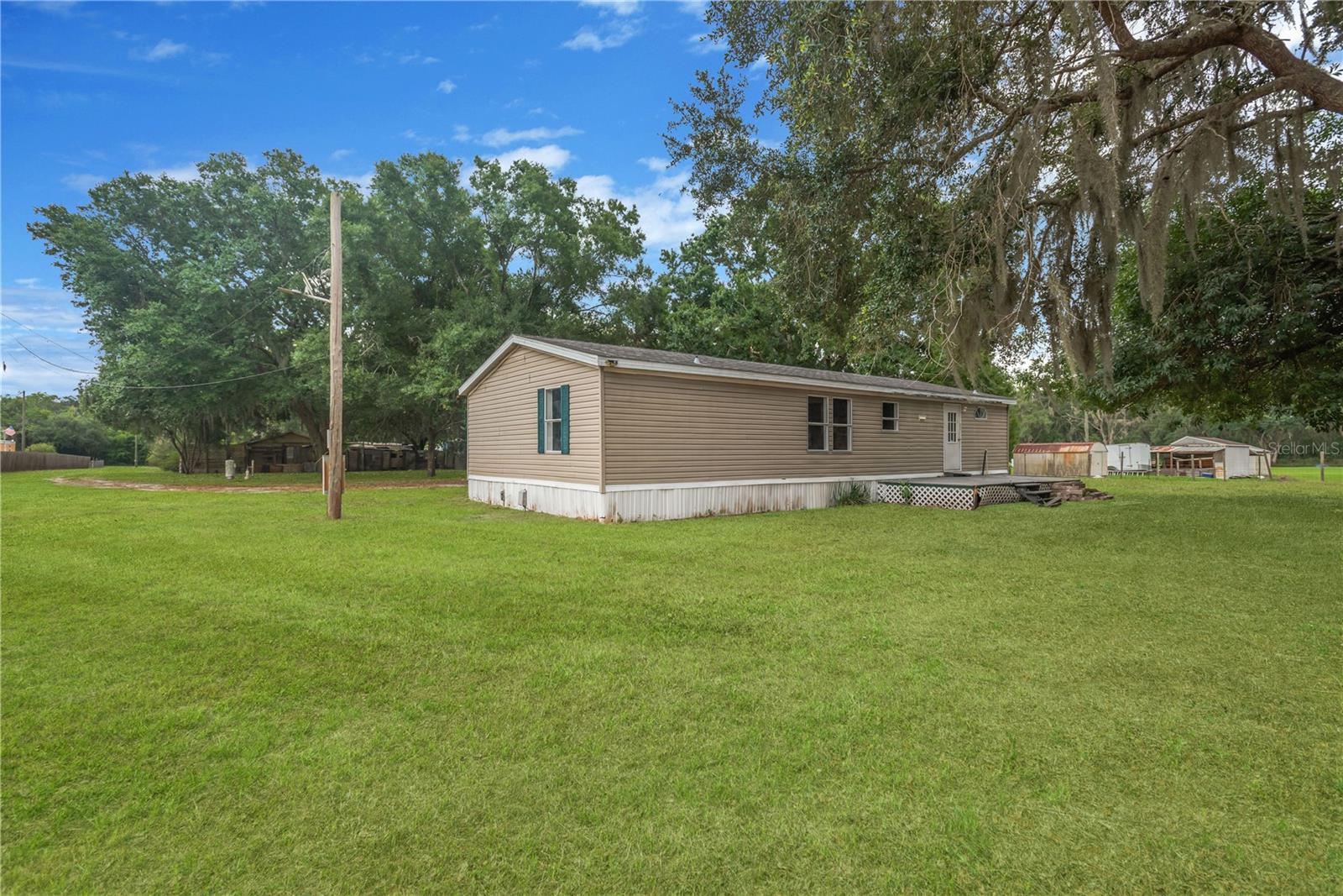 WEST PLANT CITY FARMS UNIT - Residential