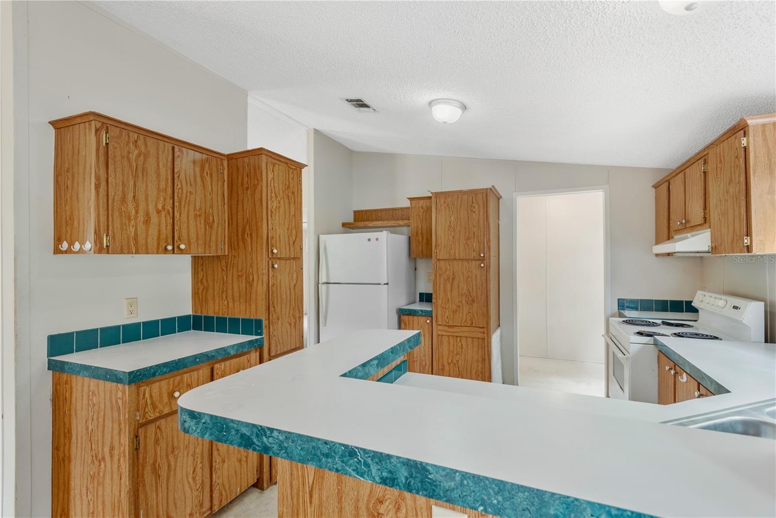 WEST PLANT CITY FARMS UNIT - Residential