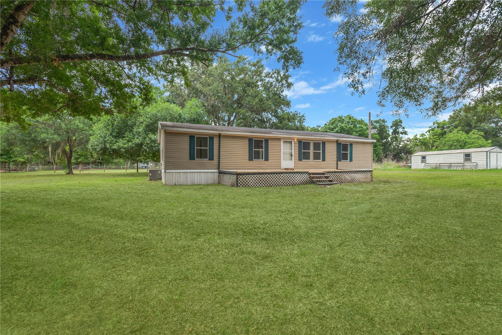 WEST PLANT CITY FARMS UNIT - Residential
