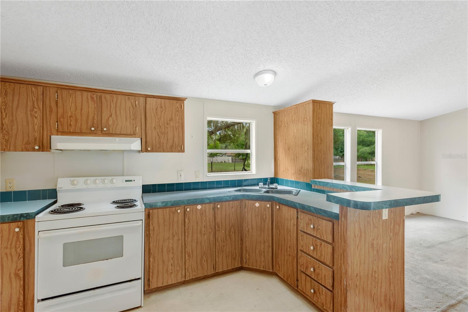 WEST PLANT CITY FARMS UNIT - Residential