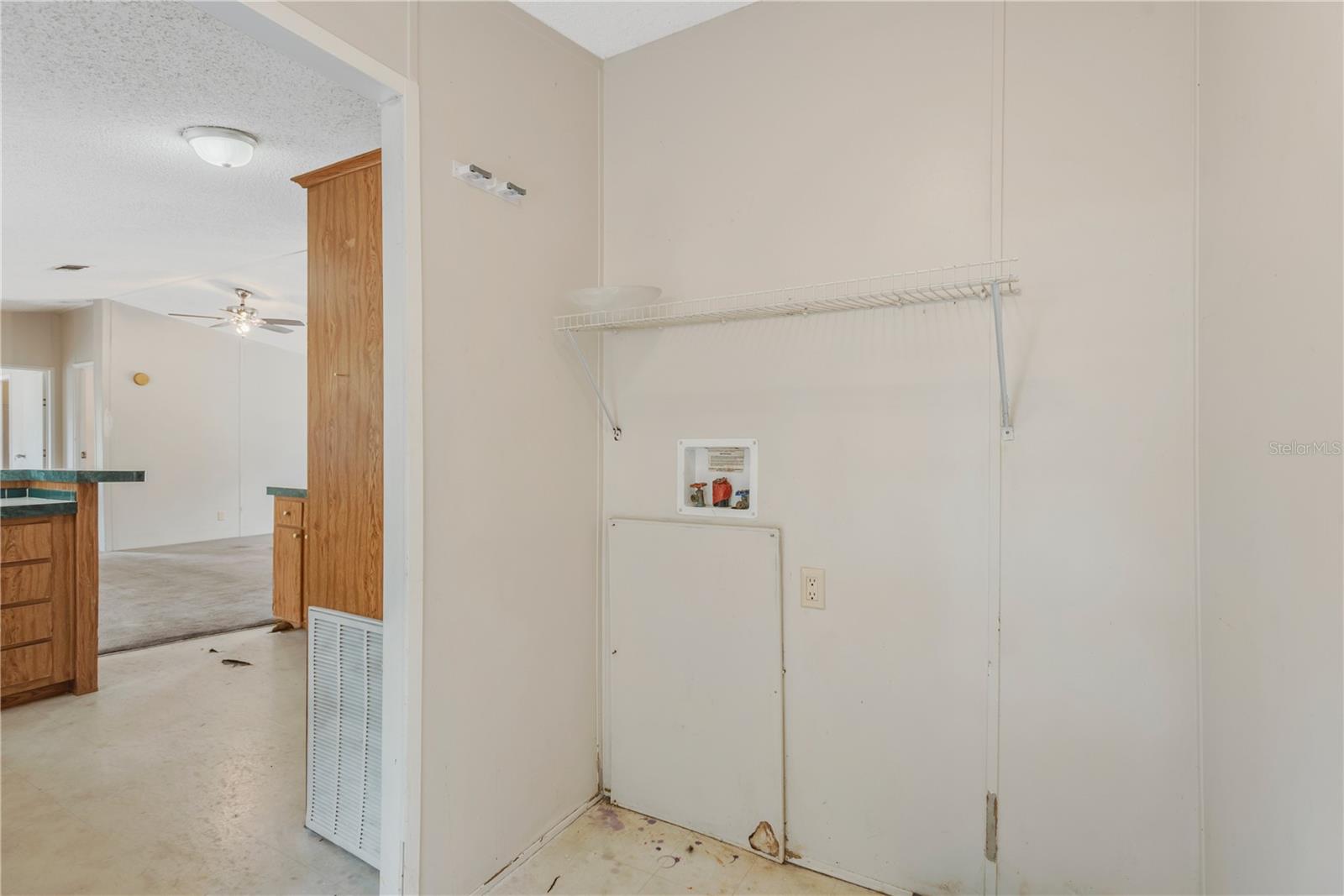 WEST PLANT CITY FARMS UNIT - Residential