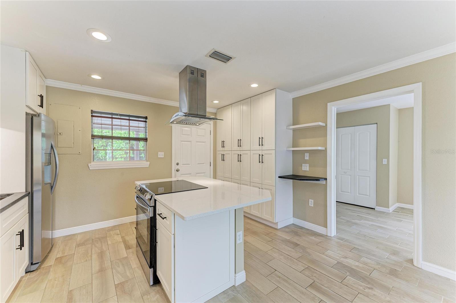 LOMA LINDA PARK - Residential