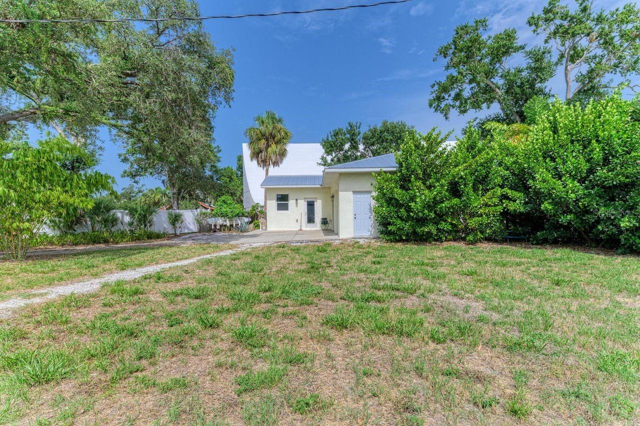 LOMA LINDA PARK - Residential