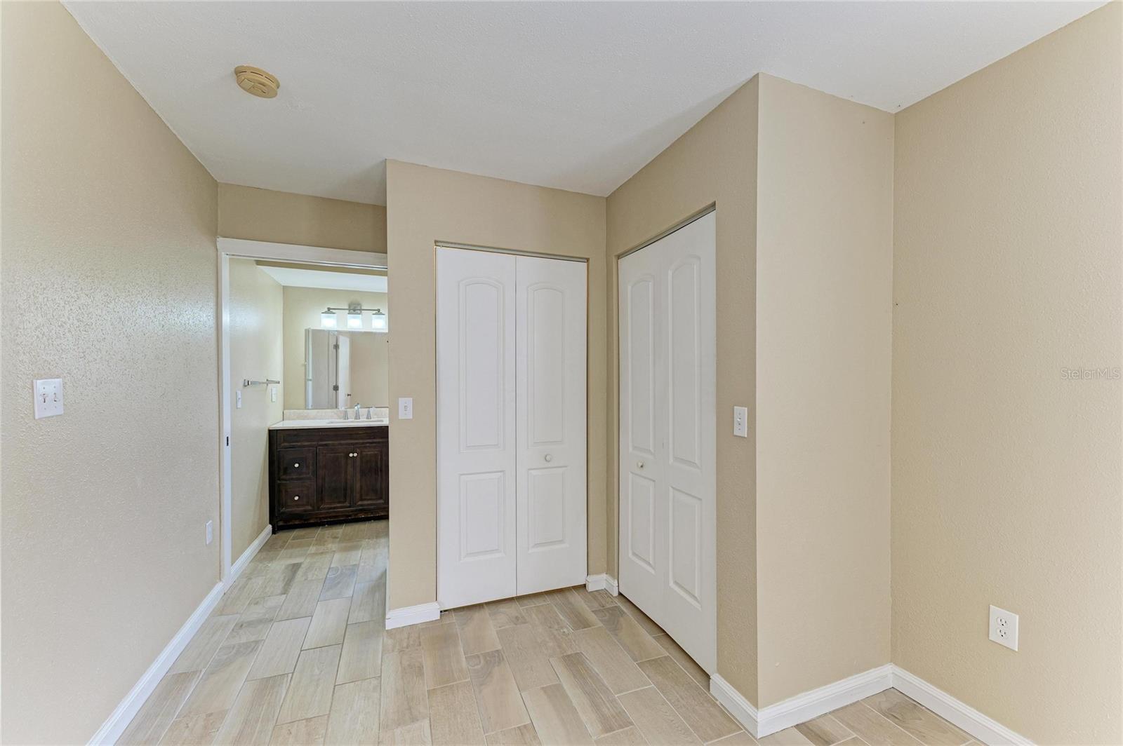 LOMA LINDA PARK - Residential