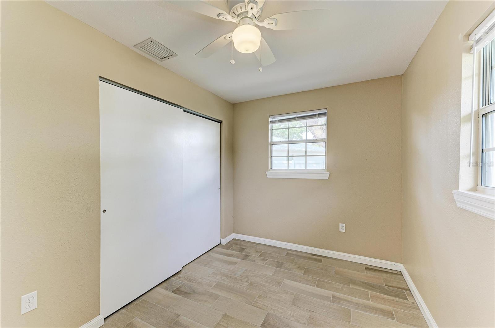 LOMA LINDA PARK - Residential