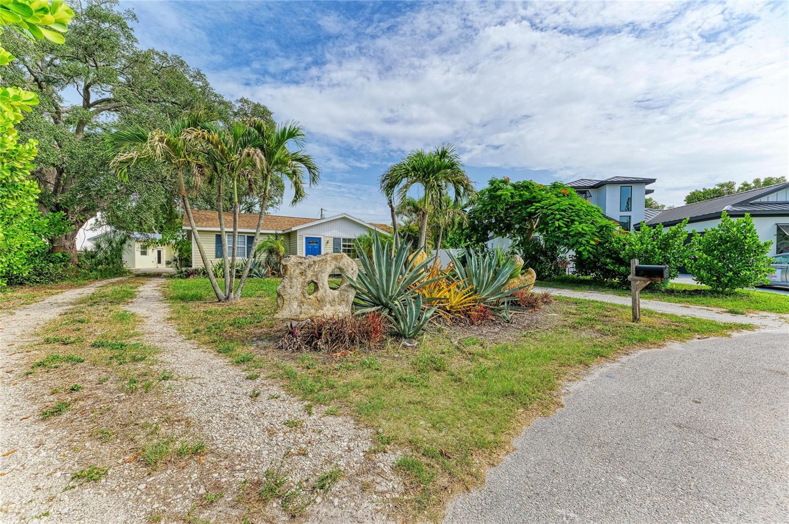 LOMA LINDA PARK - Residential