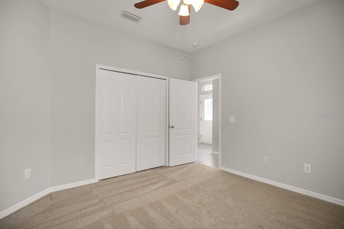 FISHHAWK RANCH PH 2 PARCEL R UNIT 1 - Residential Lease