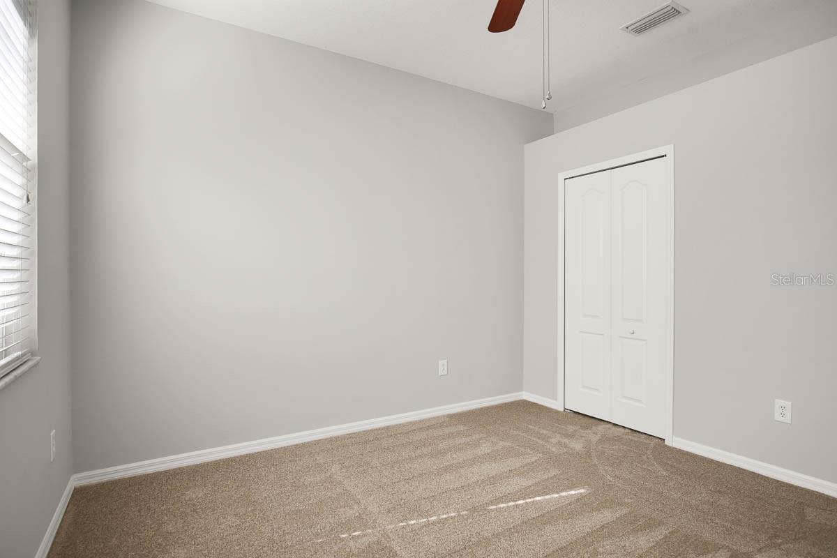 FISHHAWK RANCH PH 2 PARCEL R UNIT 1 - Residential Lease