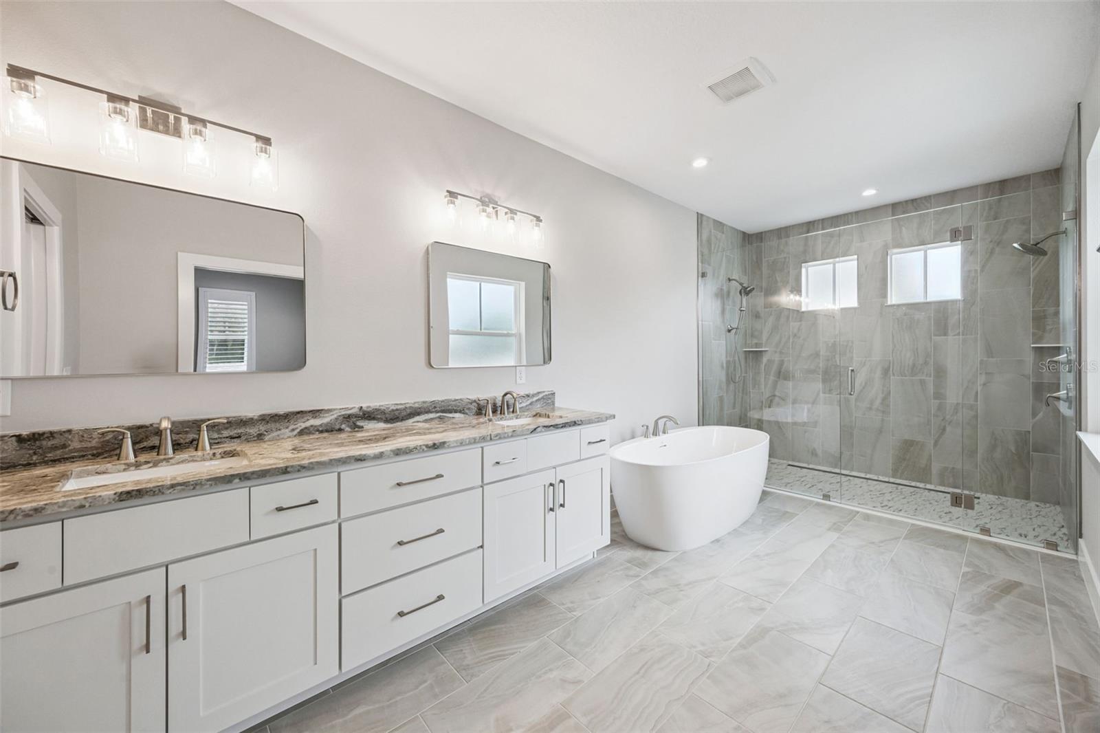 AUTRYS PARK - Residential Lease