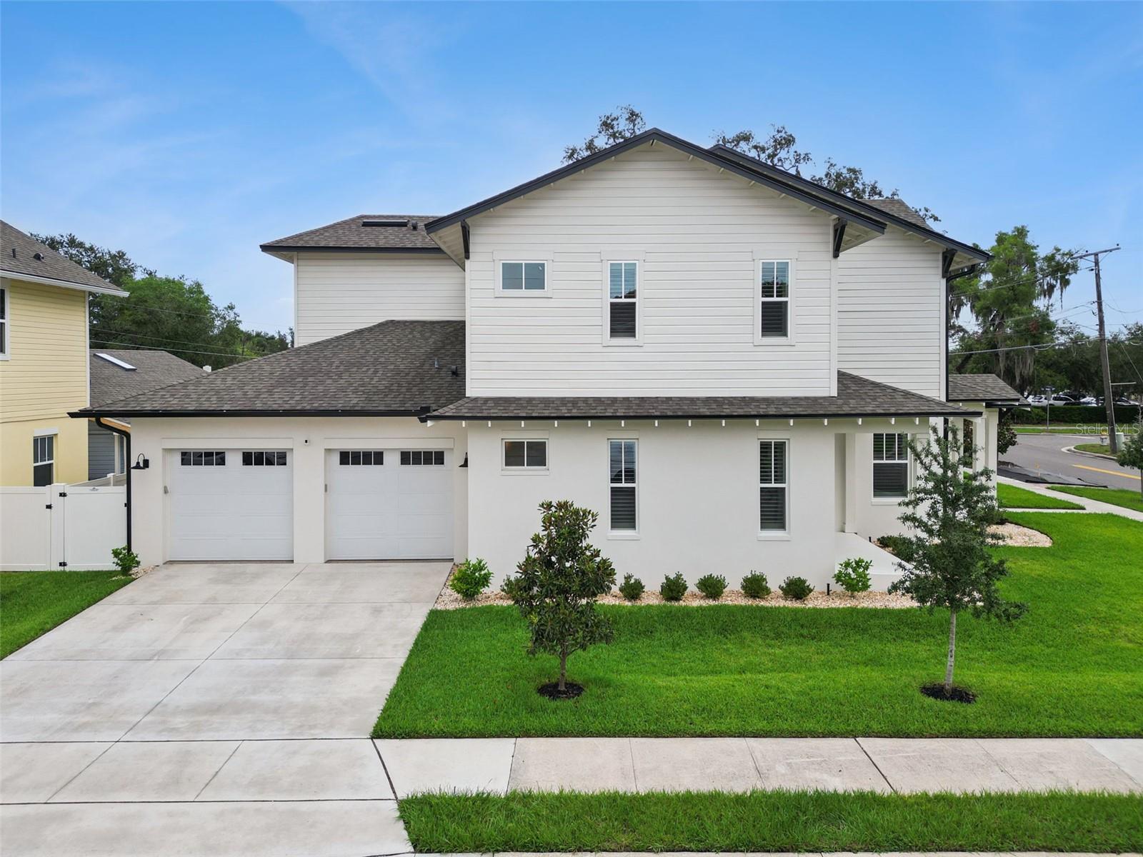 AUTRYS PARK - Residential Lease