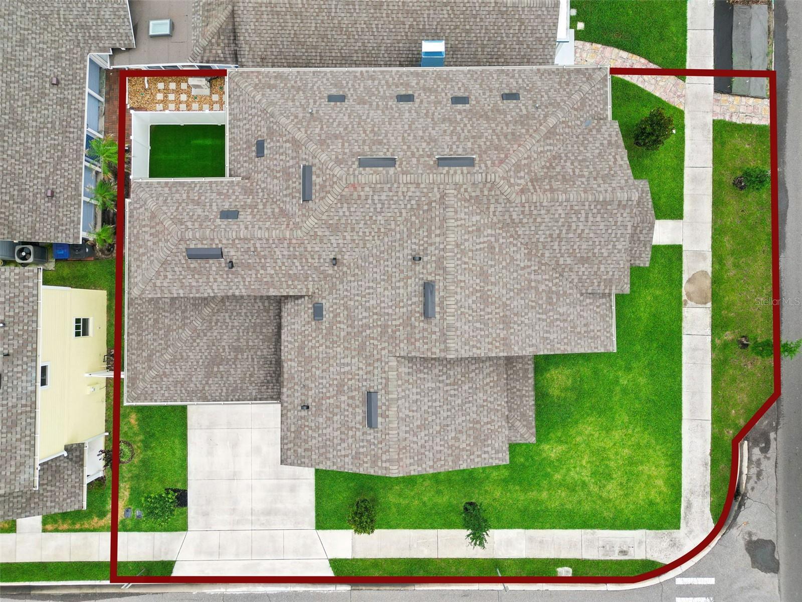 AUTRYS PARK - Residential Lease