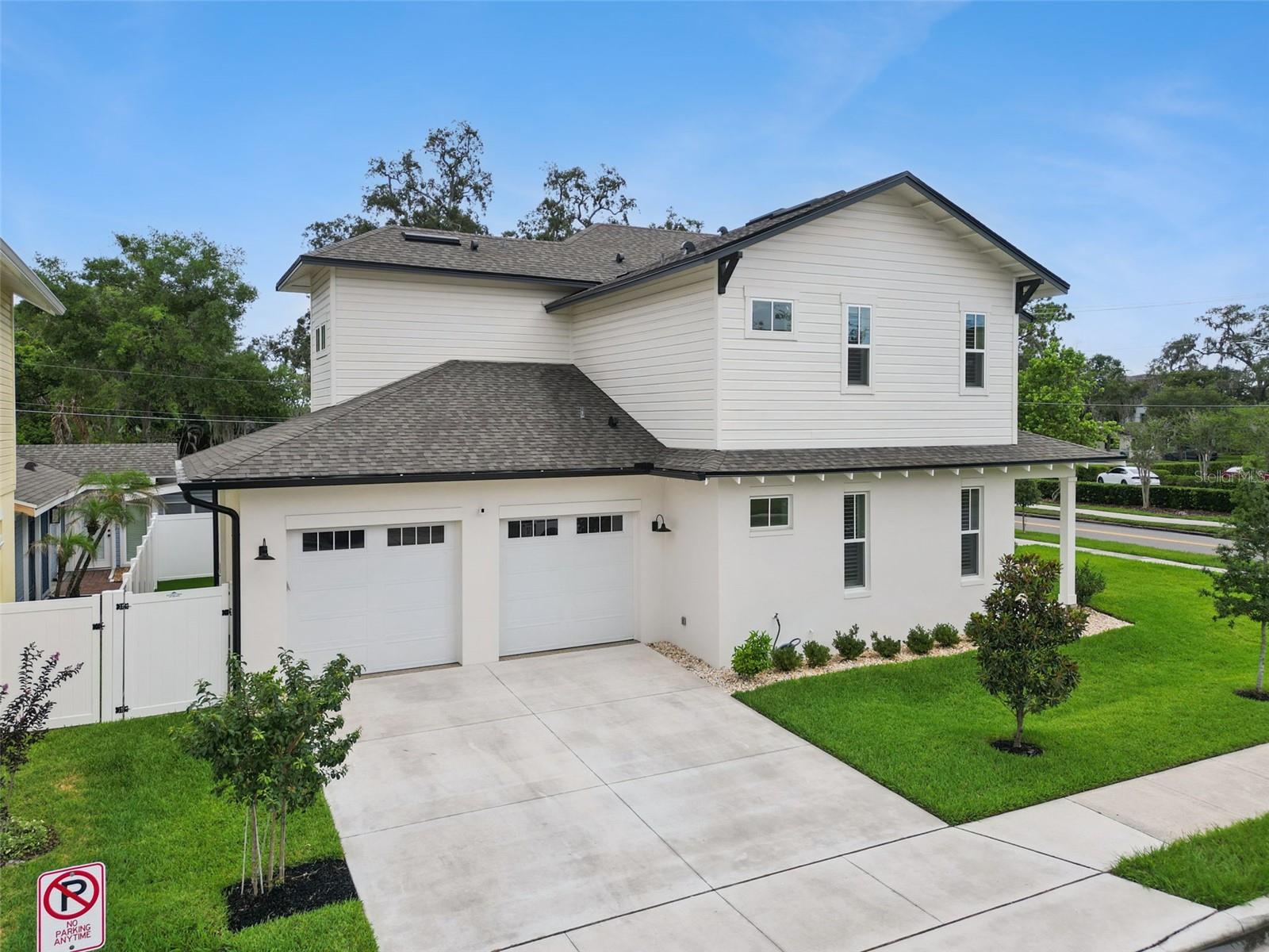 AUTRYS PARK - Residential Lease