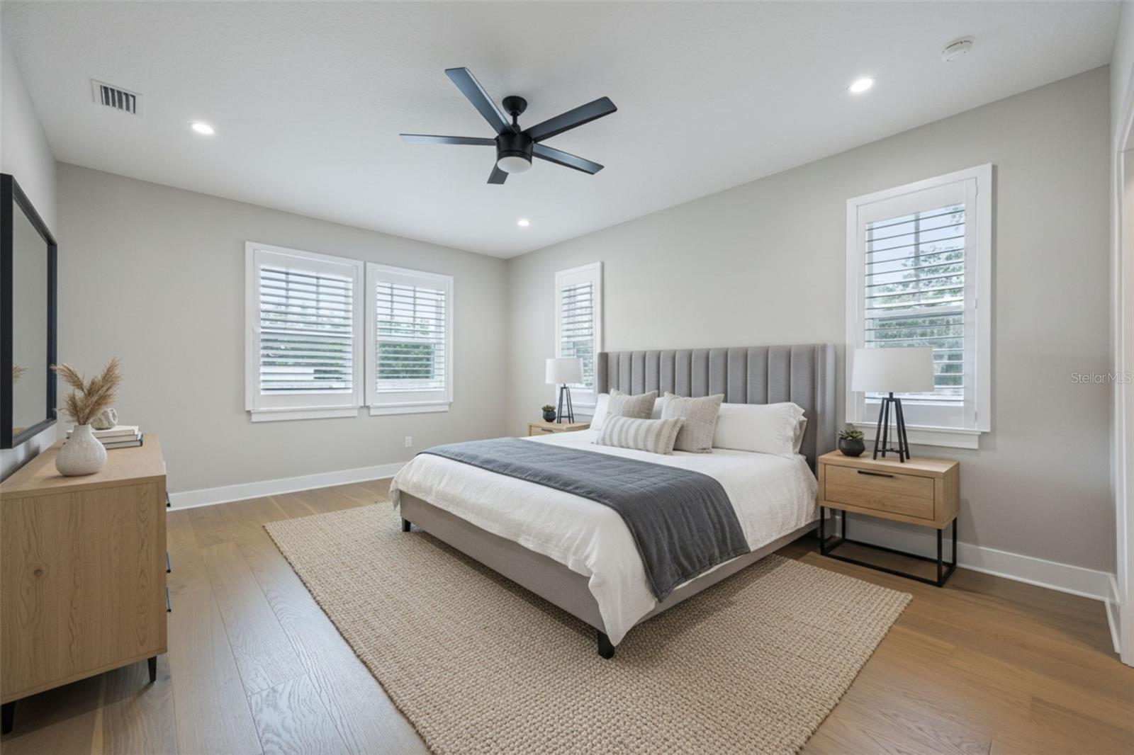 AUTRYS PARK - Residential Lease