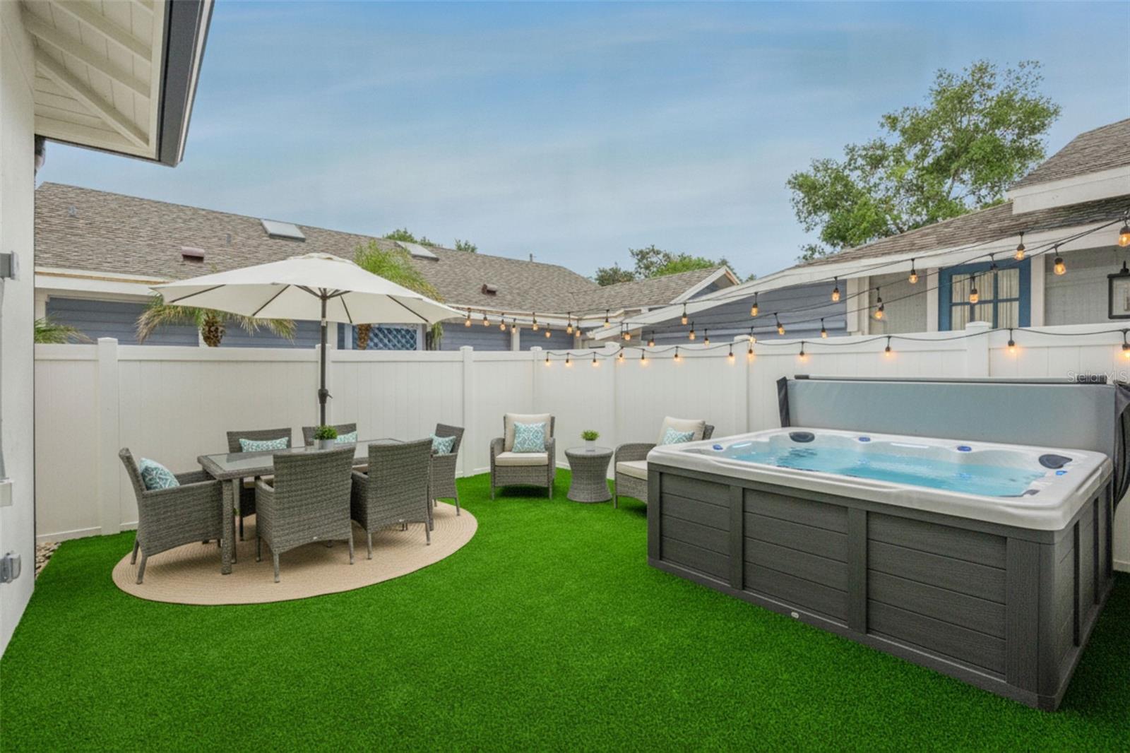AUTRYS PARK - Residential Lease