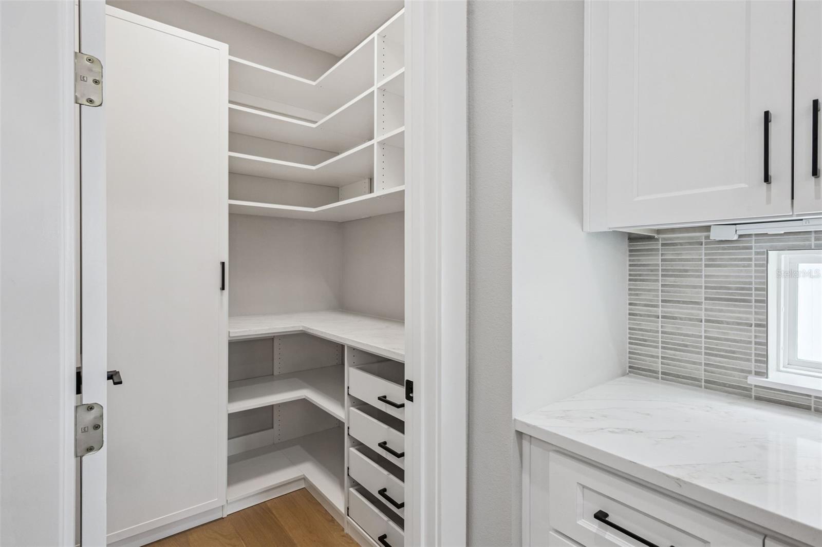AUTRYS PARK - Residential Lease