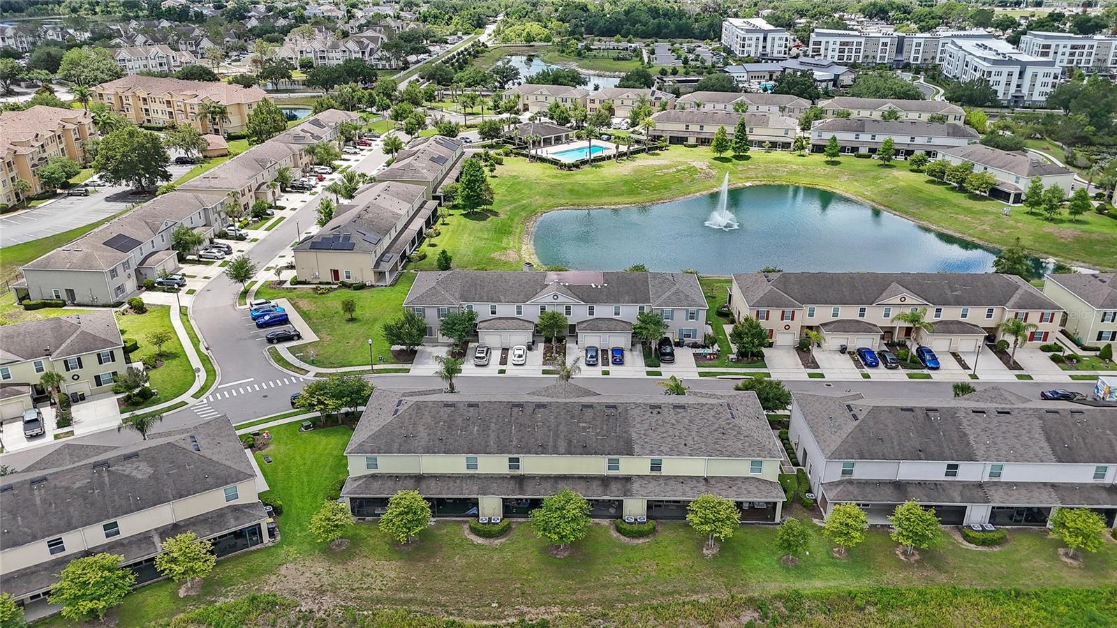 LAKE BLUFF/TOWN CENTER EAST PH - Residential
