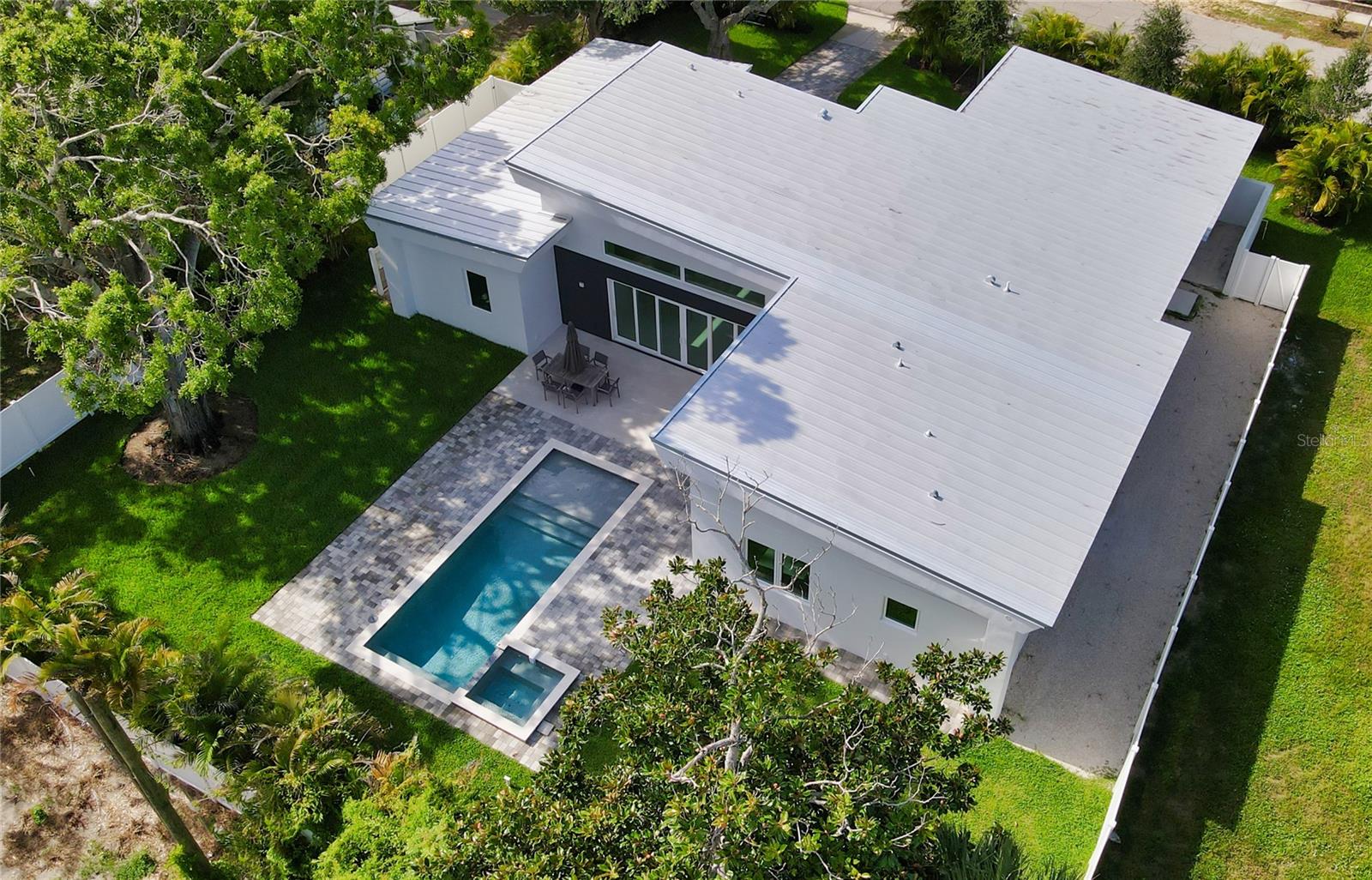 POMS PARK 3 - Residential
