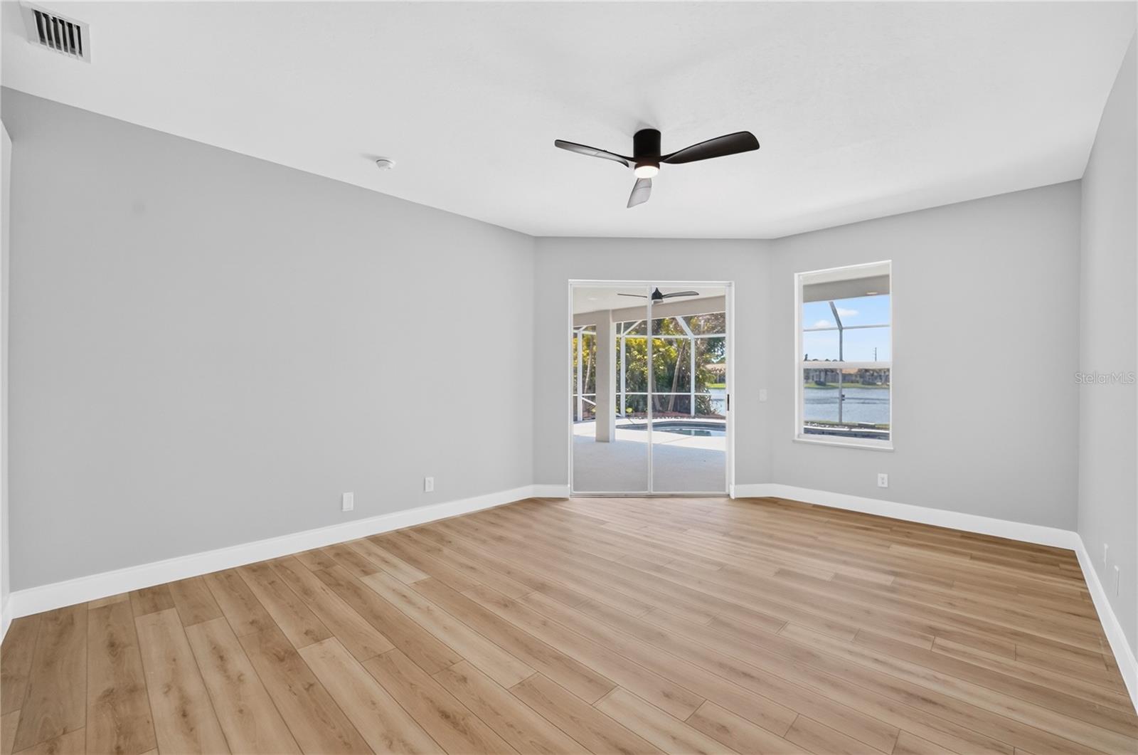 OCEANSIDE VILLAGE PH 3 B-3 - Residential