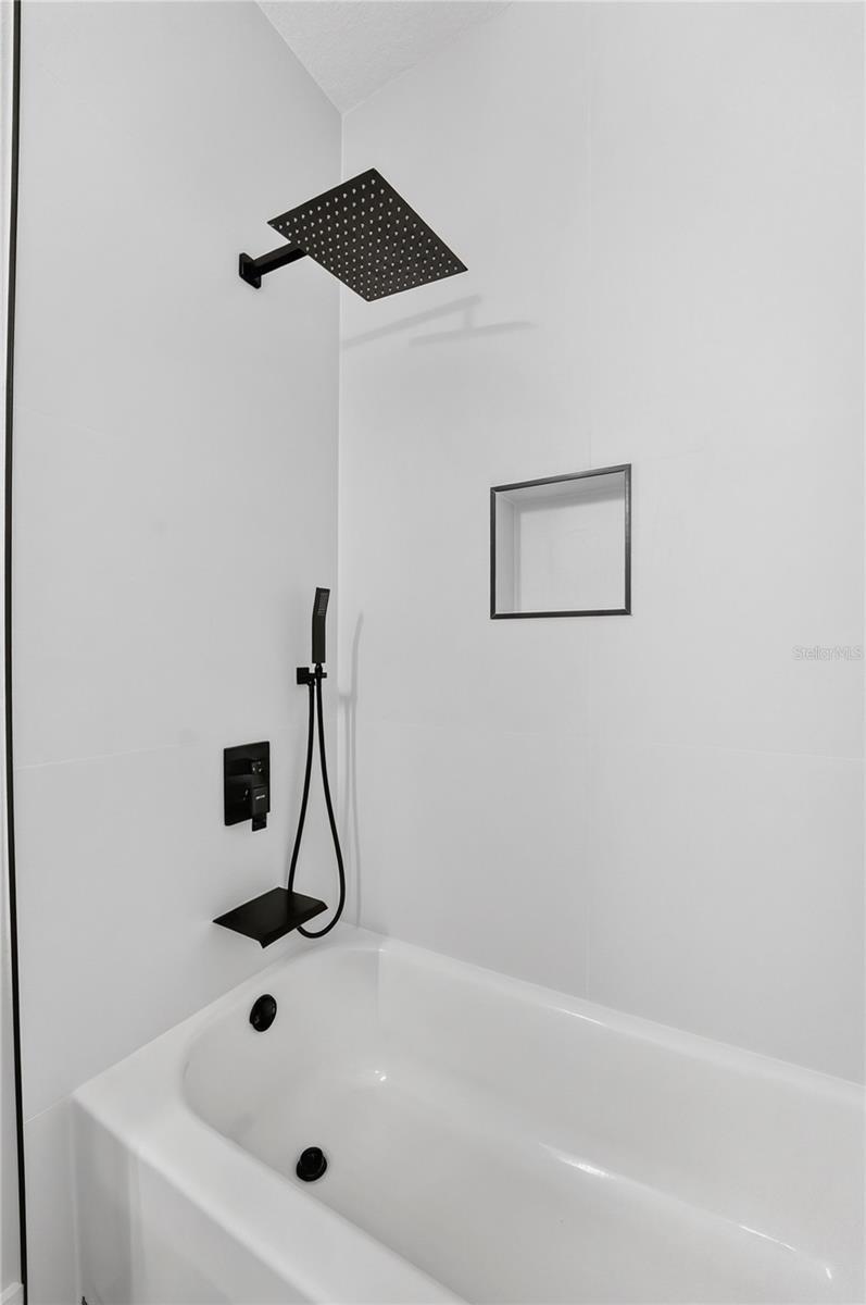 OCEANSIDE VILLAGE PH 3 B-3 - Residential