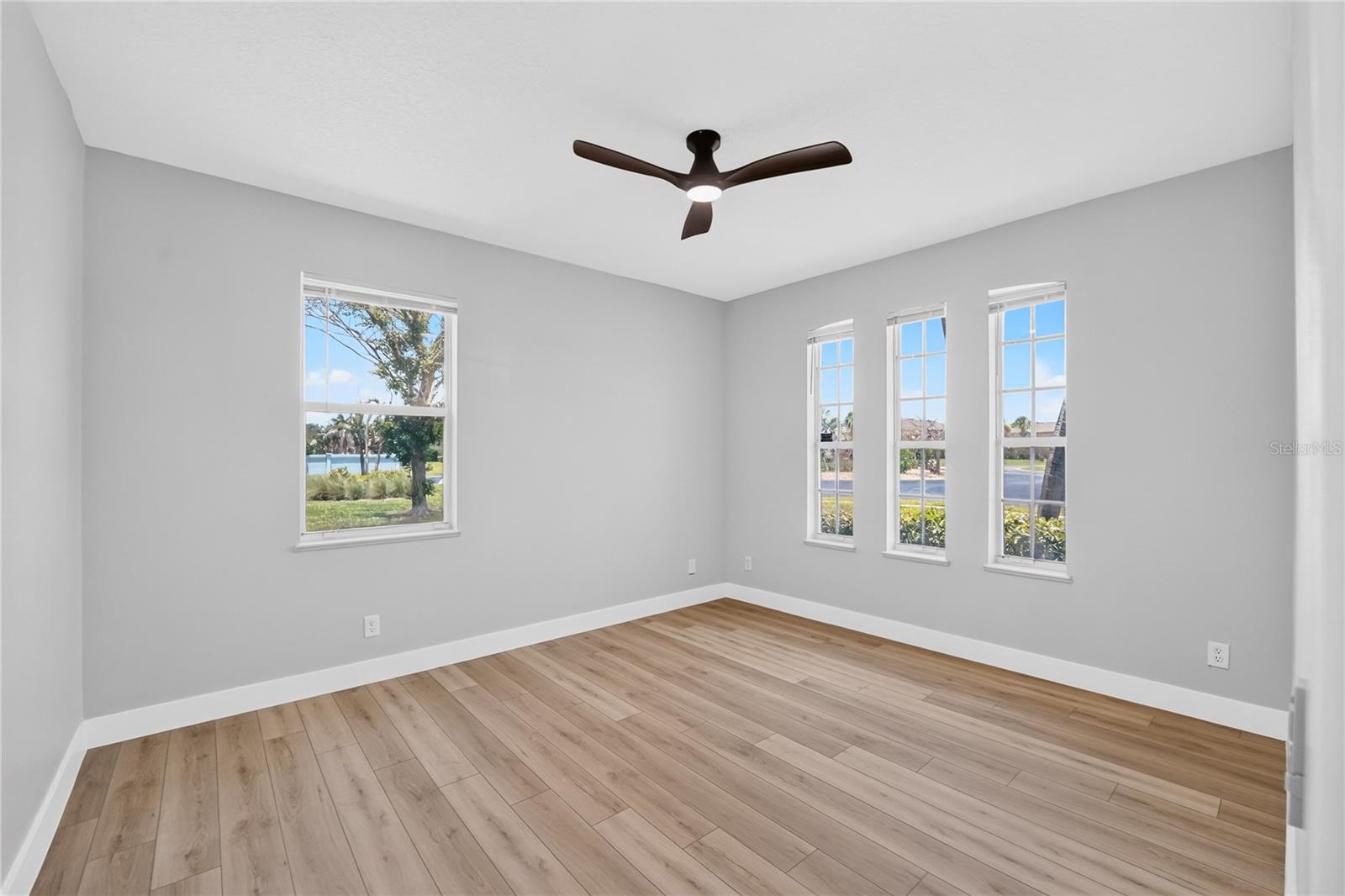 OCEANSIDE VILLAGE PH 3 B-3 - Residential