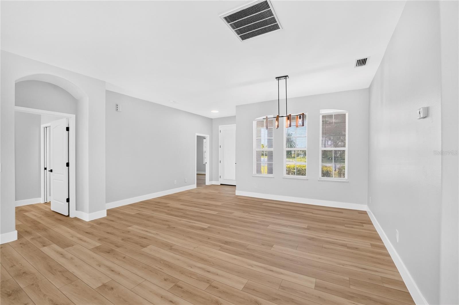 OCEANSIDE VILLAGE PH 3 B-3 - Residential