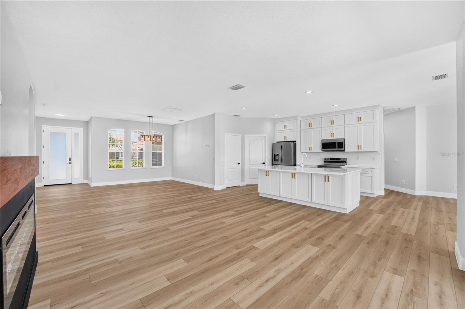 OCEANSIDE VILLAGE PH 3 B-3 - Residential