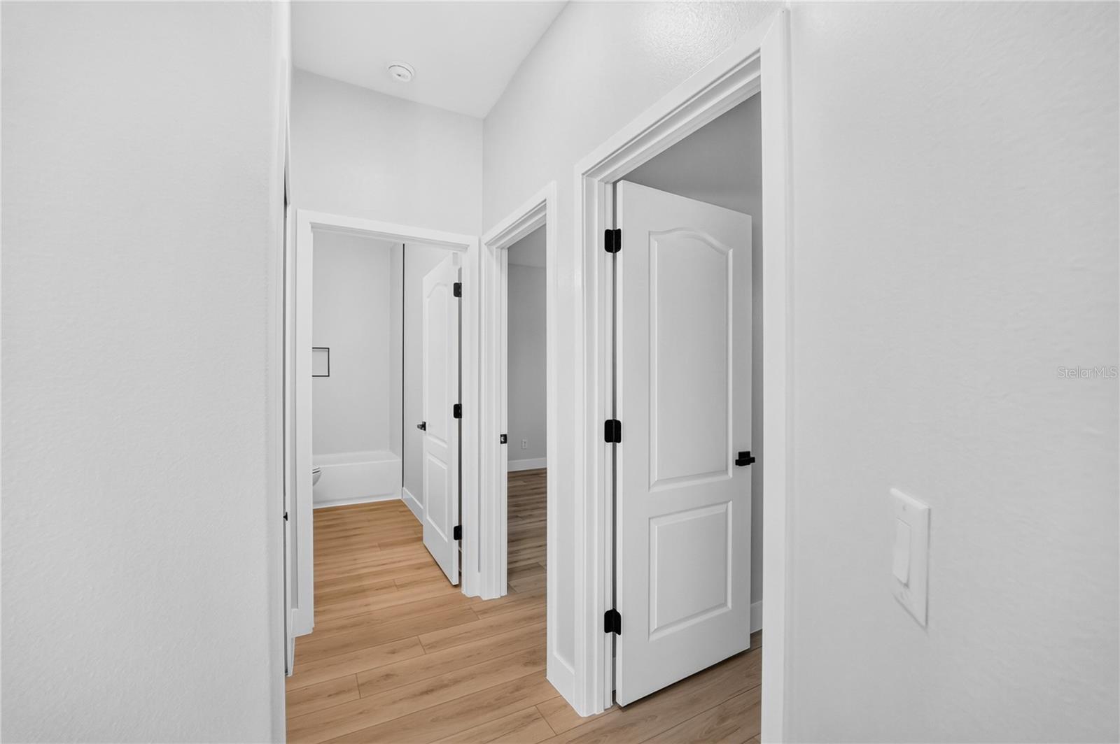 OCEANSIDE VILLAGE PH 3 B-3 - Residential