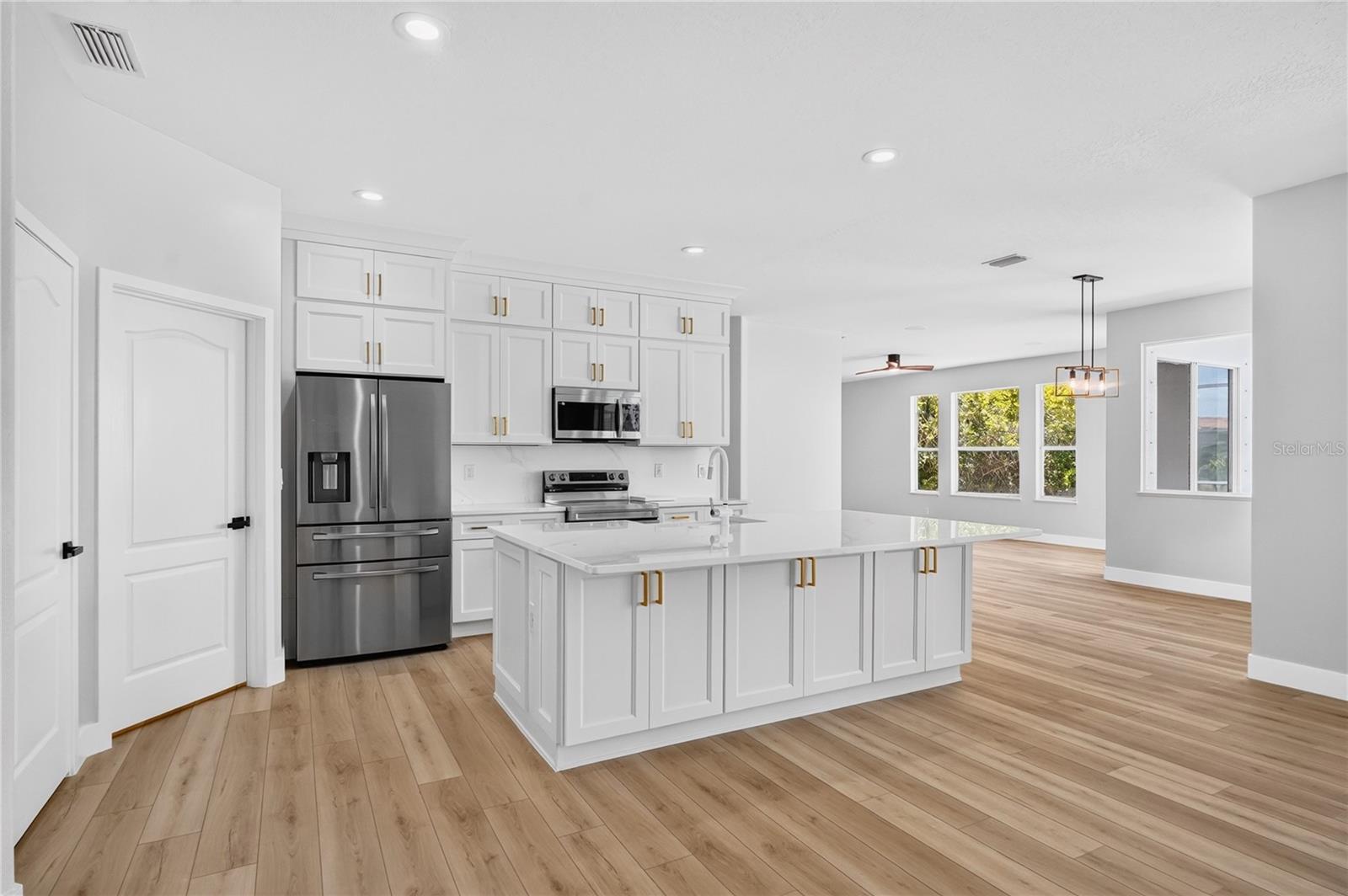 OCEANSIDE VILLAGE PH 3 B-3 - Residential