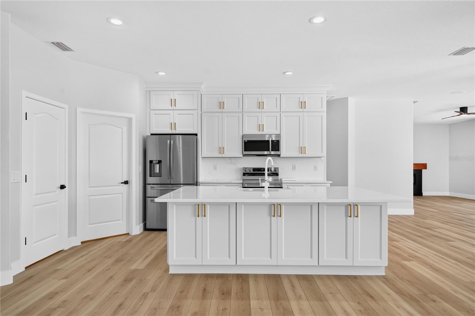 OCEANSIDE VILLAGE PH 3 B-3 - Residential